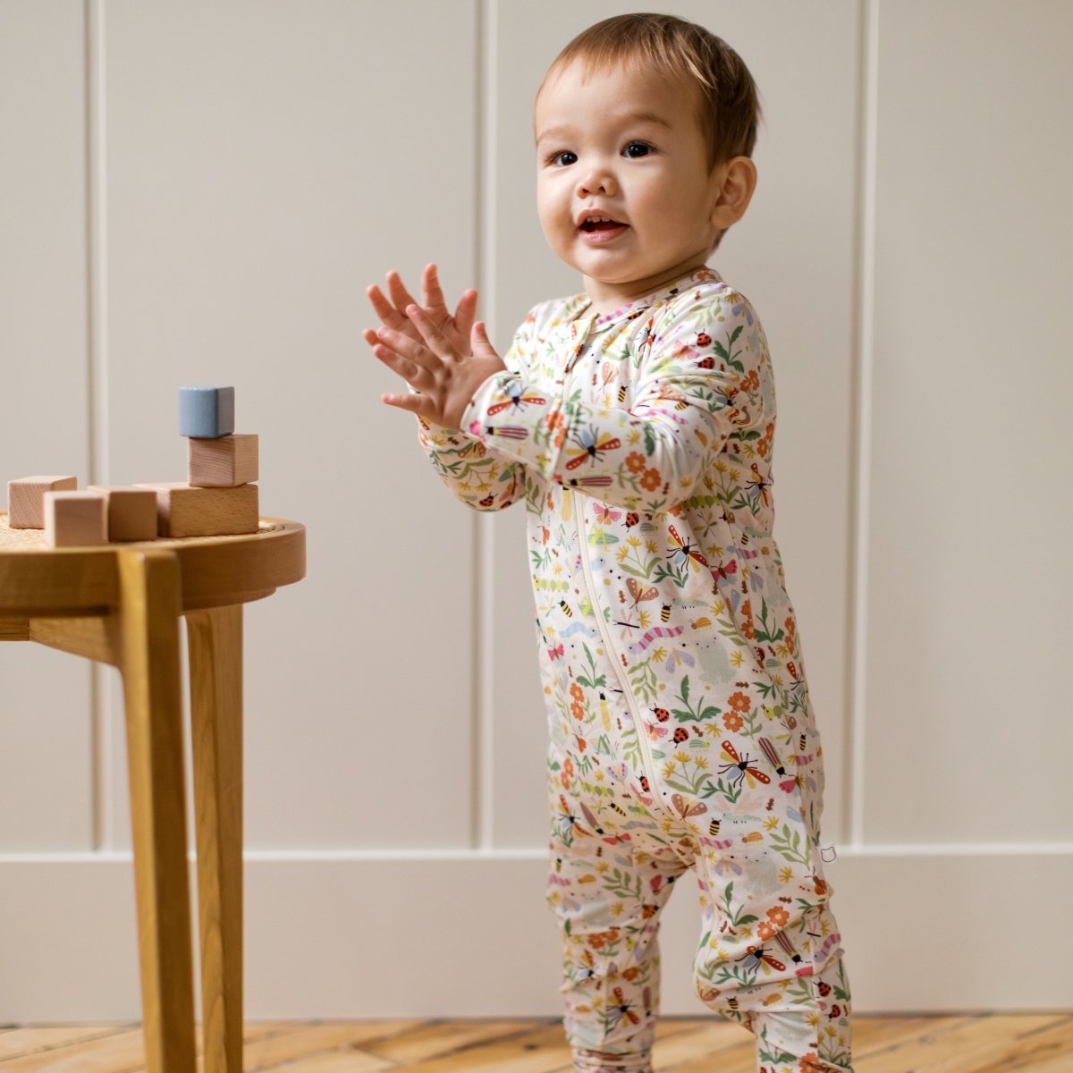 April - Bugs Sleeper - Roobear Kids