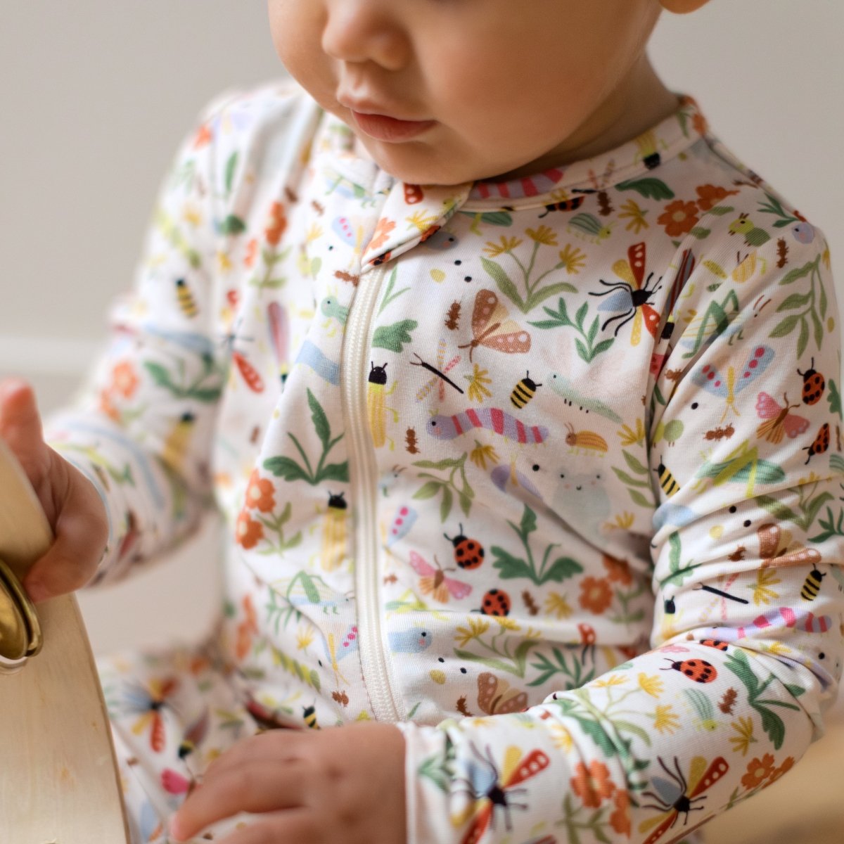 April - Bugs Sleeper - Roobear Kids