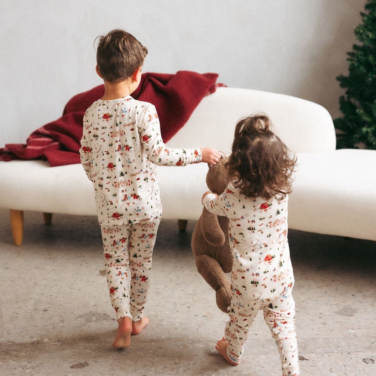 Holiday Village Holiday Pajamas - Roobear Kids