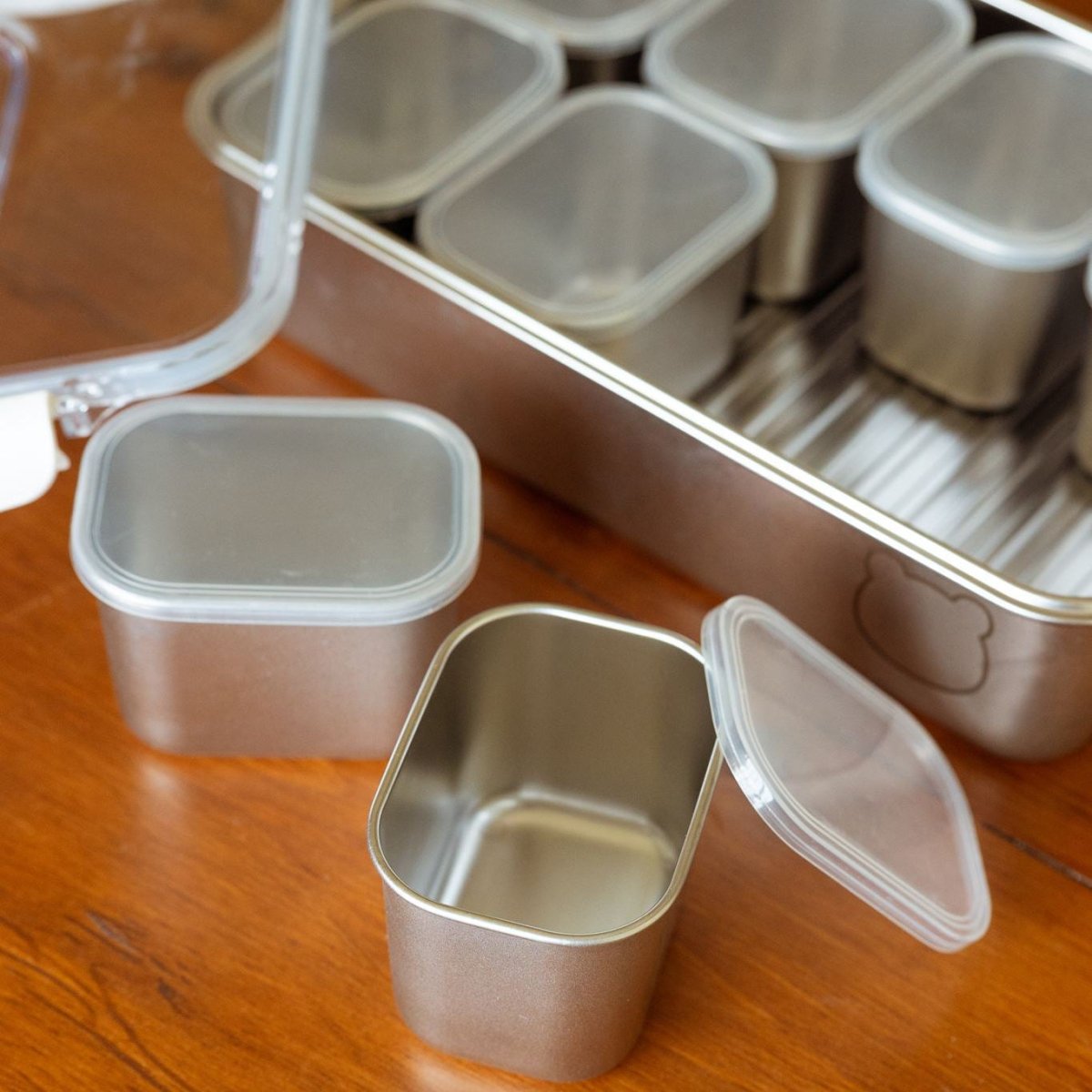 Leakproof 8-Compartment Snack Box - Roobear Kids